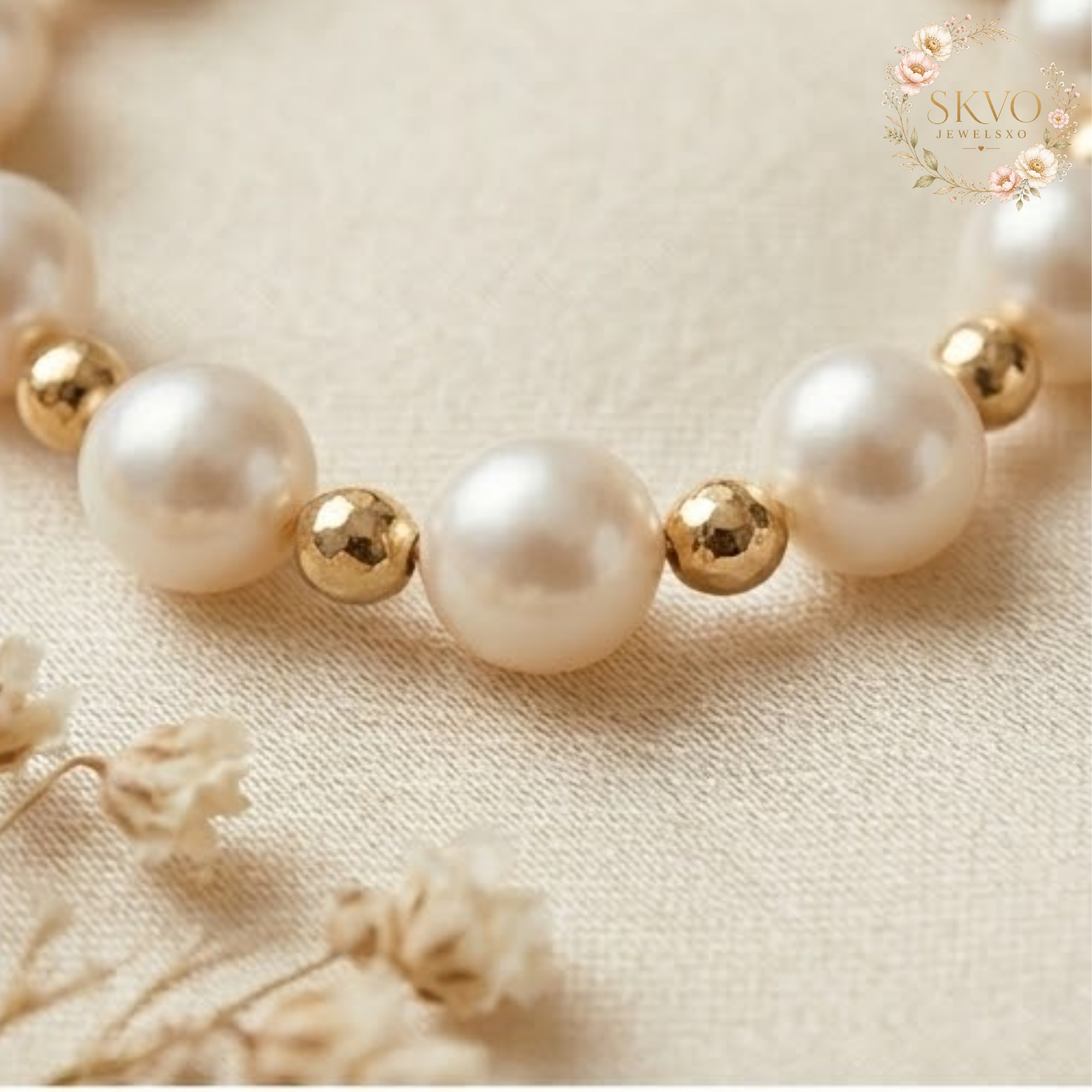 Pearl Bracelet, Pearl Jewelry, Adjustable Gold-Tone Chain, Bridal and Everyday Accessory