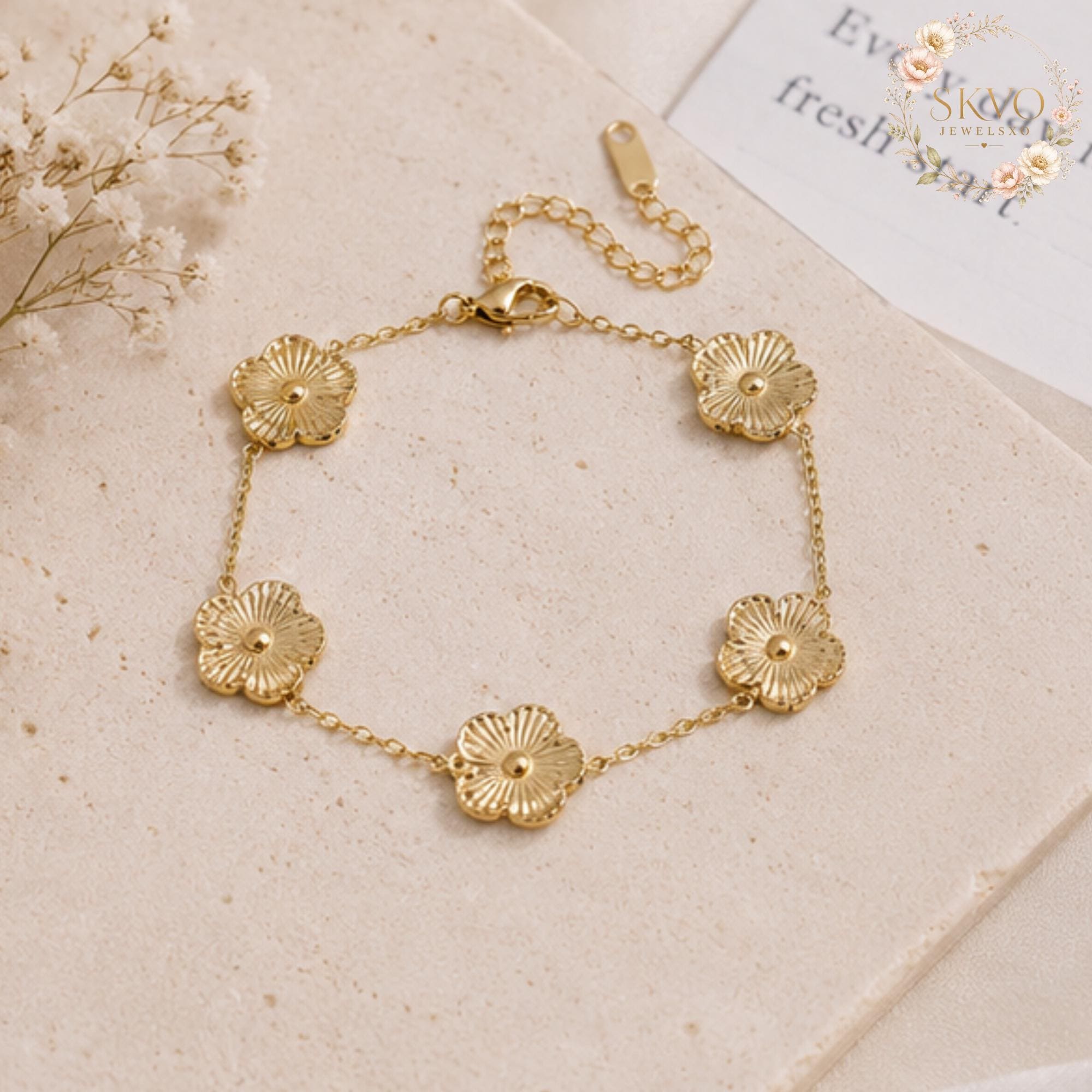 Five Leaf Flower Stainless Steel Ladies Bracelet, Elegant Jewelry, Gift for Women, Boho Style