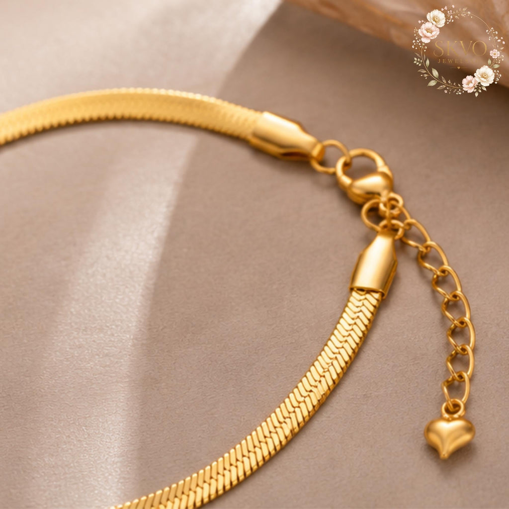 Womens Dainty Gold Bracelet | 18K Gold Plated | Minimalist Waterproof Jewelry