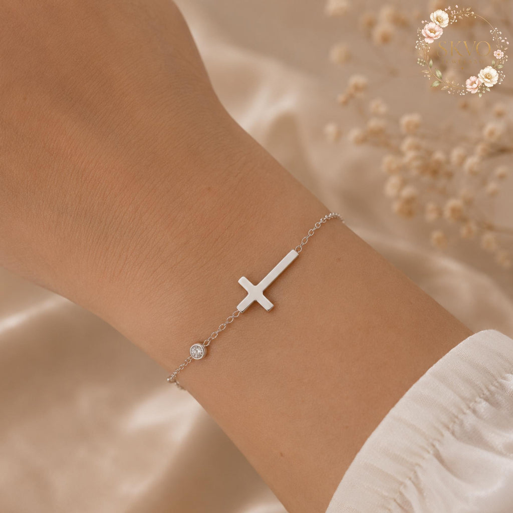 Stainless Steel Cross Dainty Bracelet, Minimalist Religious Jewelry, Silver Christian Charm, Gift for Her, Everyday Elegant Accessory
