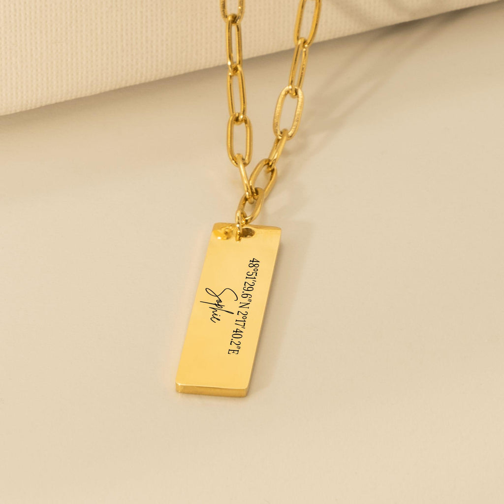 Personalized Paperclip Vertical Bar Necklace with Laser Engraving, 18k Gold Plated Stainless Steel, Customizable Pendant, Gift for Her
