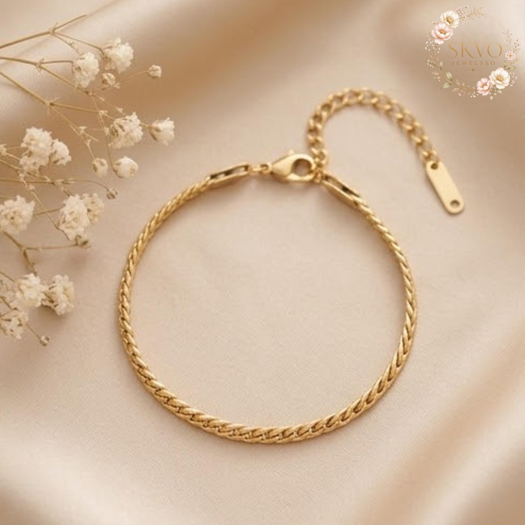 Gold Chain Bracelet, Minimalist Jewelry, Adjustable Gold Jewelry, Gift for Her, Elegant Accessory, Boho Style, Everyday Wear