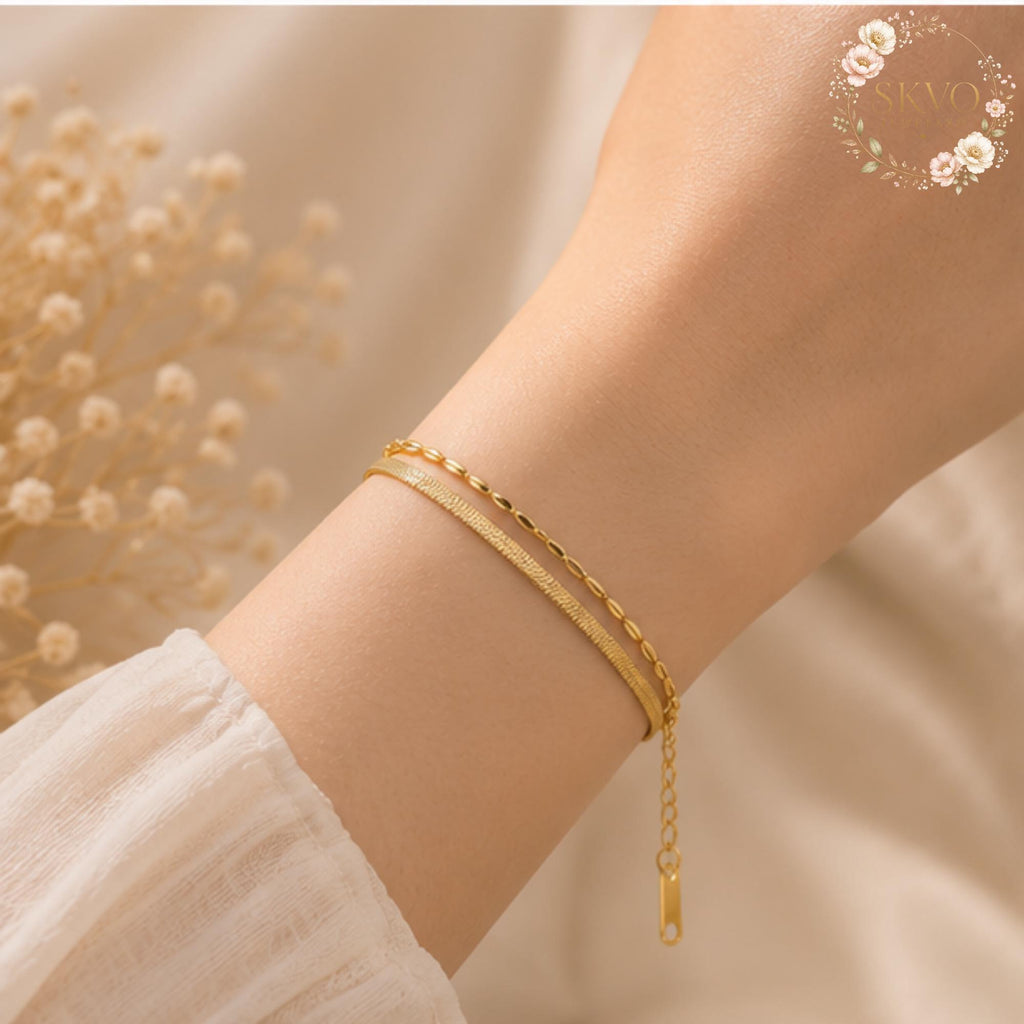 Gold Dainty Bracelets Set, Minimalist Jewelry for Women, Stacking Gold Bangles, Elegant Gift for Her, Everyday Gold Accessories