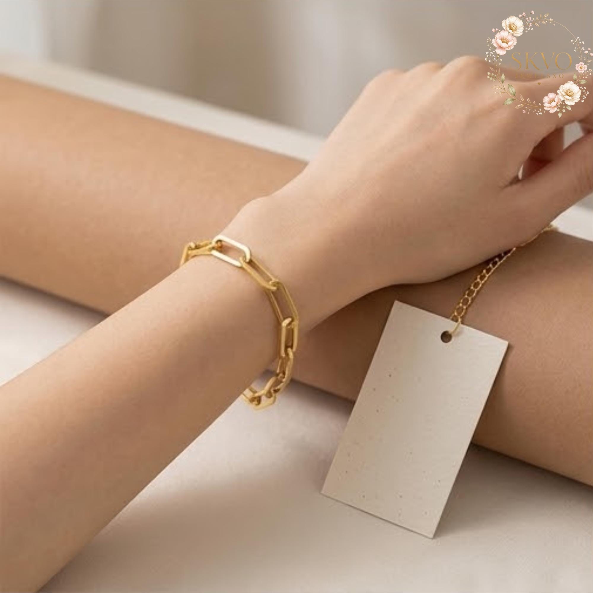 Gold Paperclip Bracelet, Delicate Gold Bracelet, Adjustable Summer Jewelry, Boho Beach Bracelet, Gift for Her, Minimalist Gold Bracelet