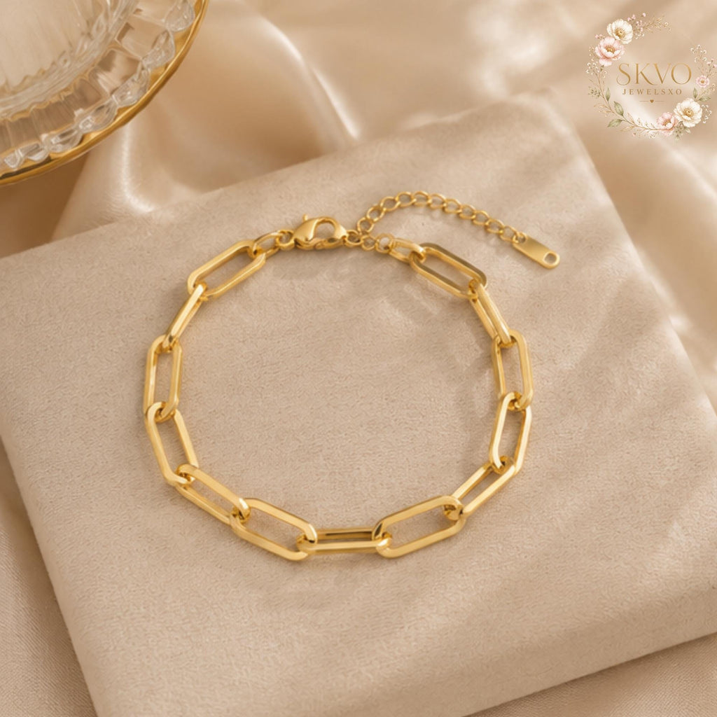 Gold Paperclip Bracelet, Delicate Gold Bracelet, Adjustable Summer Jewelry, Boho Beach Bracelet, Gift for Her, Minimalist Gold Bracelet