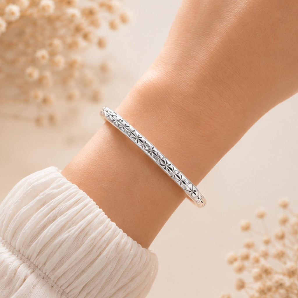 Sterling Silver Cuff Bangle, Minimalist Jewelry, Elegant Gift for Women, Boho Style, Handmade Silver Accessory, Gift for Her
