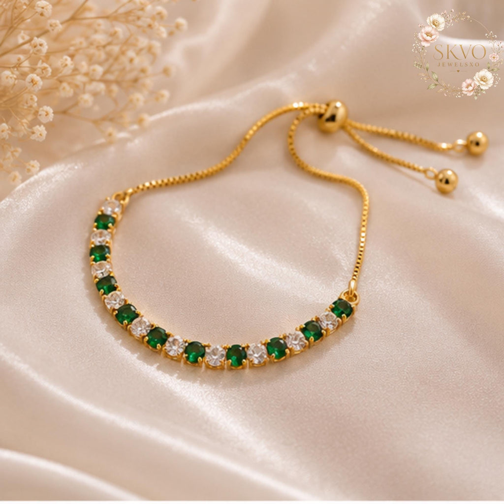Emerald and Gold Beaded Adjustable Bracelet, Elegant Green Stone Jewelry, Gift for Her, Bridal Accessory, Layered Summer Bracelet