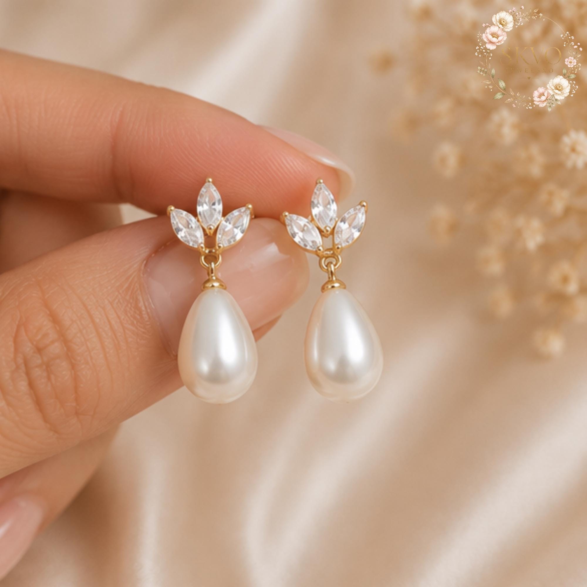 Pearl Drop Earrings, Gold Pearl Earrings, Bridal Pearl Earrings, Dainty Wedding Earrings, Elegant Gift for Her