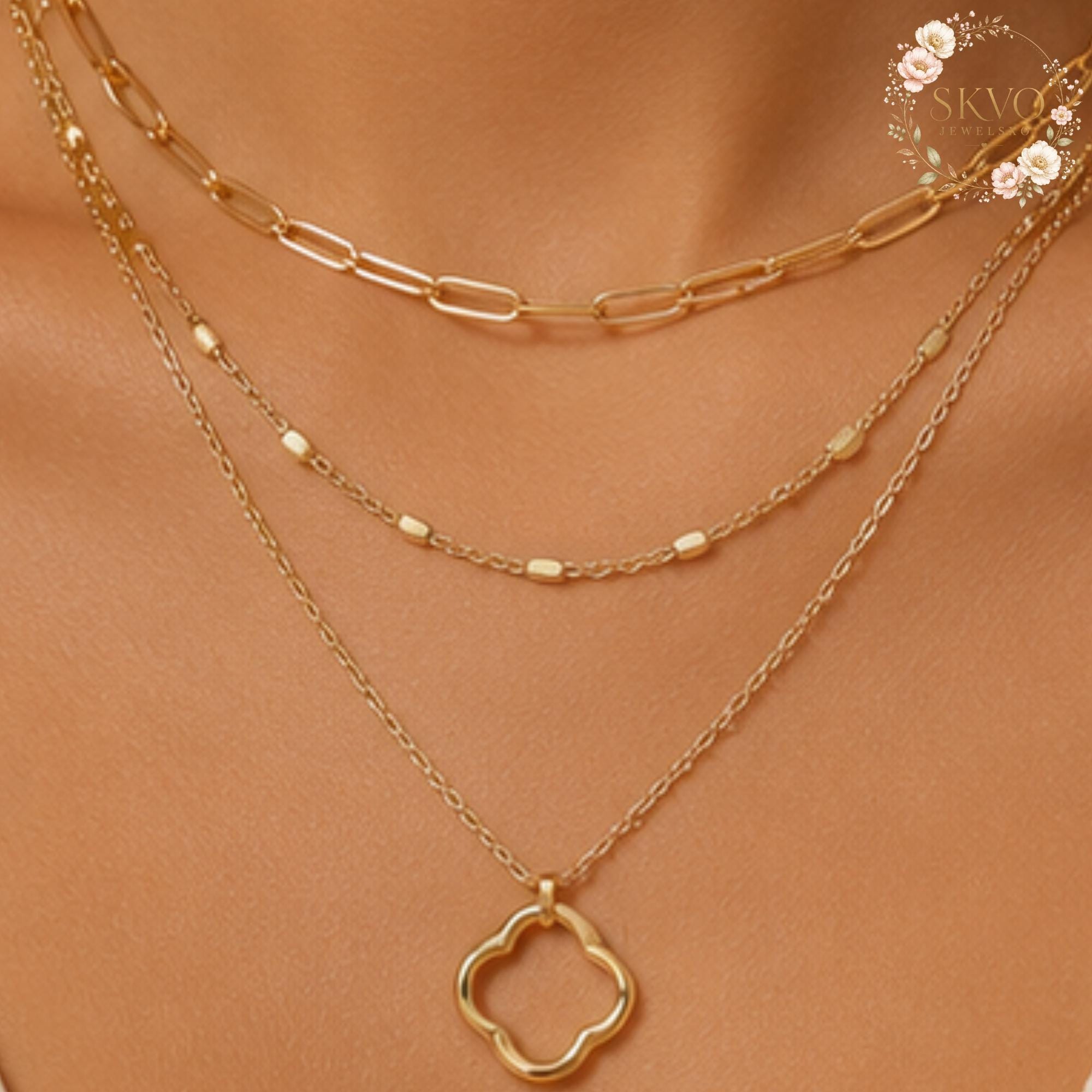Layered Gold Necklace, Clover Pendant Necklace, Multi Strand Necklace, Dainty Chain Necklace, Everyday Jewelry Gift