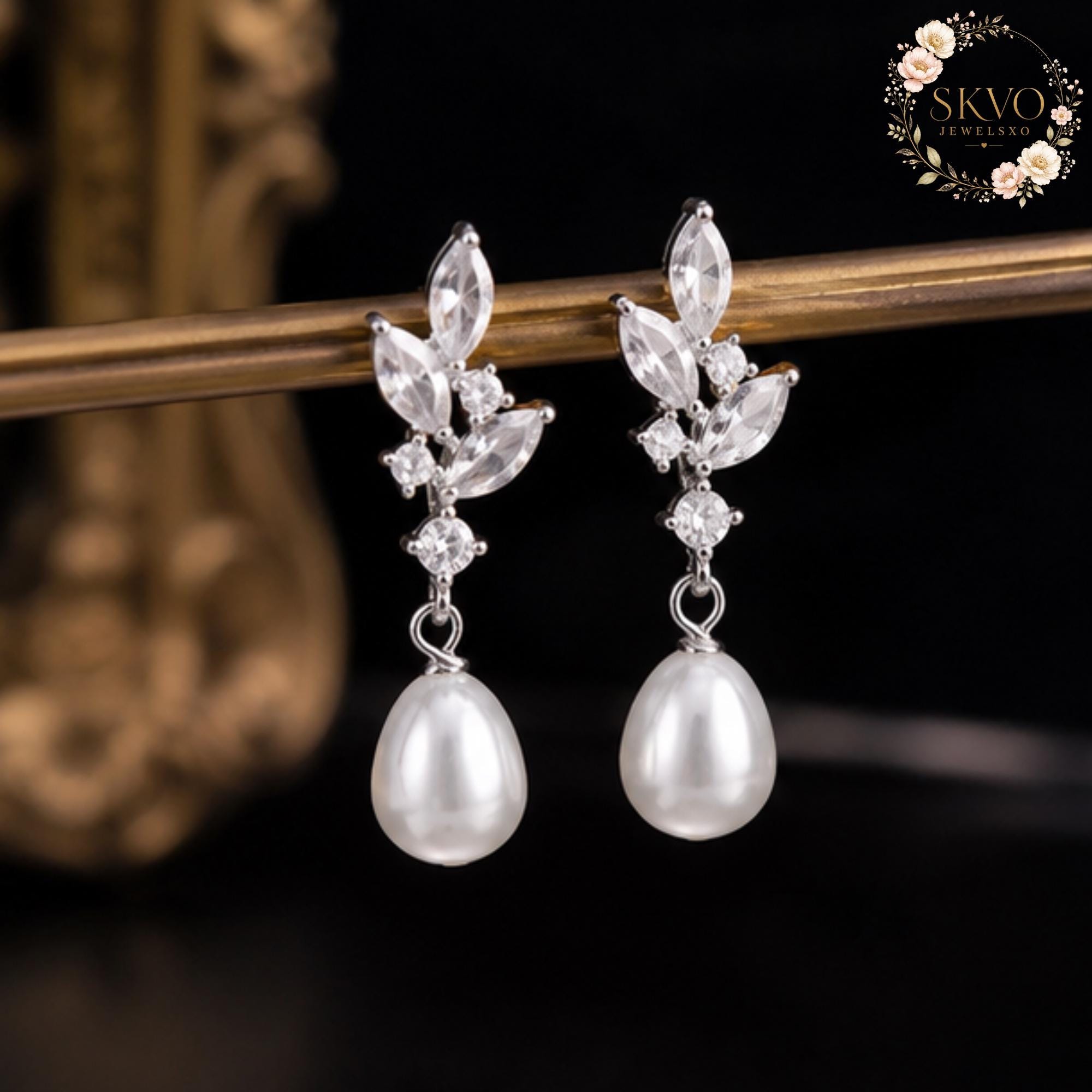 Silver Pearl Drop Earrings, Crystal Leaf Earrings, Bridal Pearl Earrings, Elegant Wedding Jewelry Gift for Her