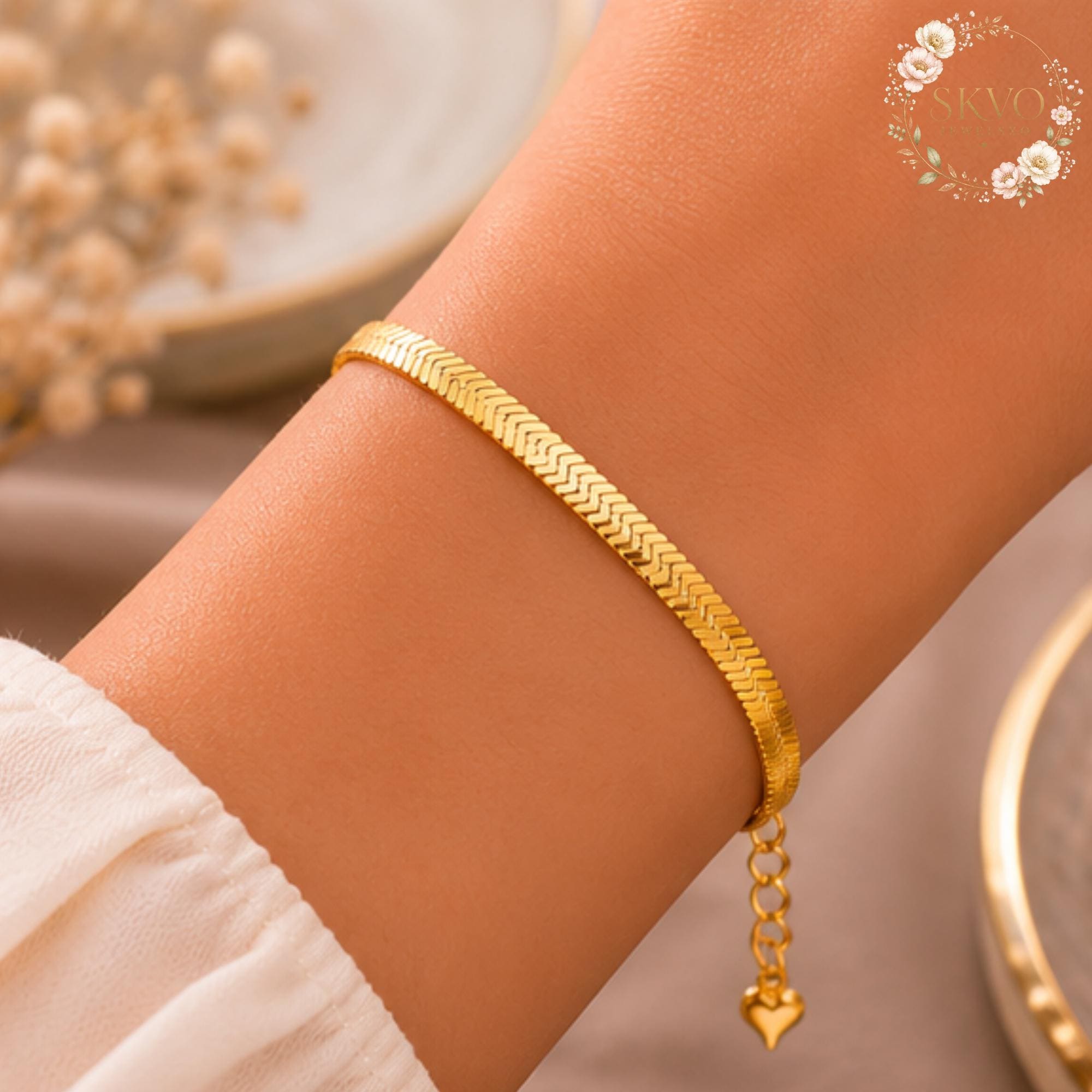 Womens Dainty Gold Bracelet | 18K Gold Plated | Minimalist Waterproof Jewelry