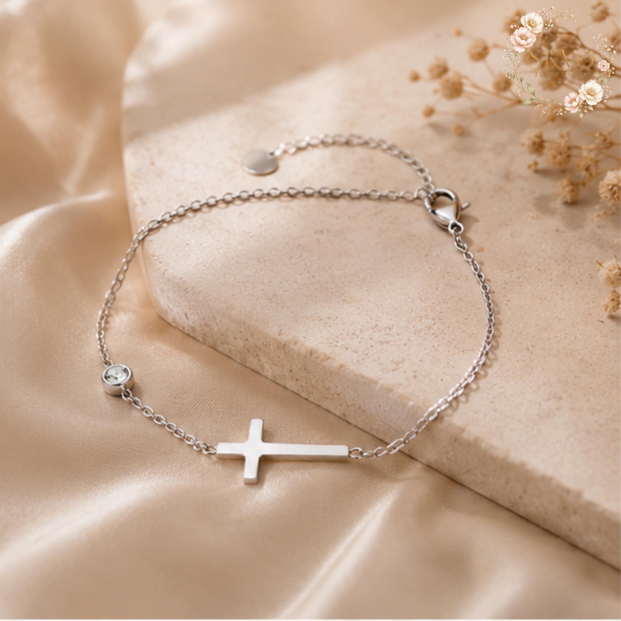 Stainless Steel Cross Dainty Bracelet, Minimalist Religious Jewelry, Silver Christian Charm, Gift for Her, Everyday Elegant Accessory