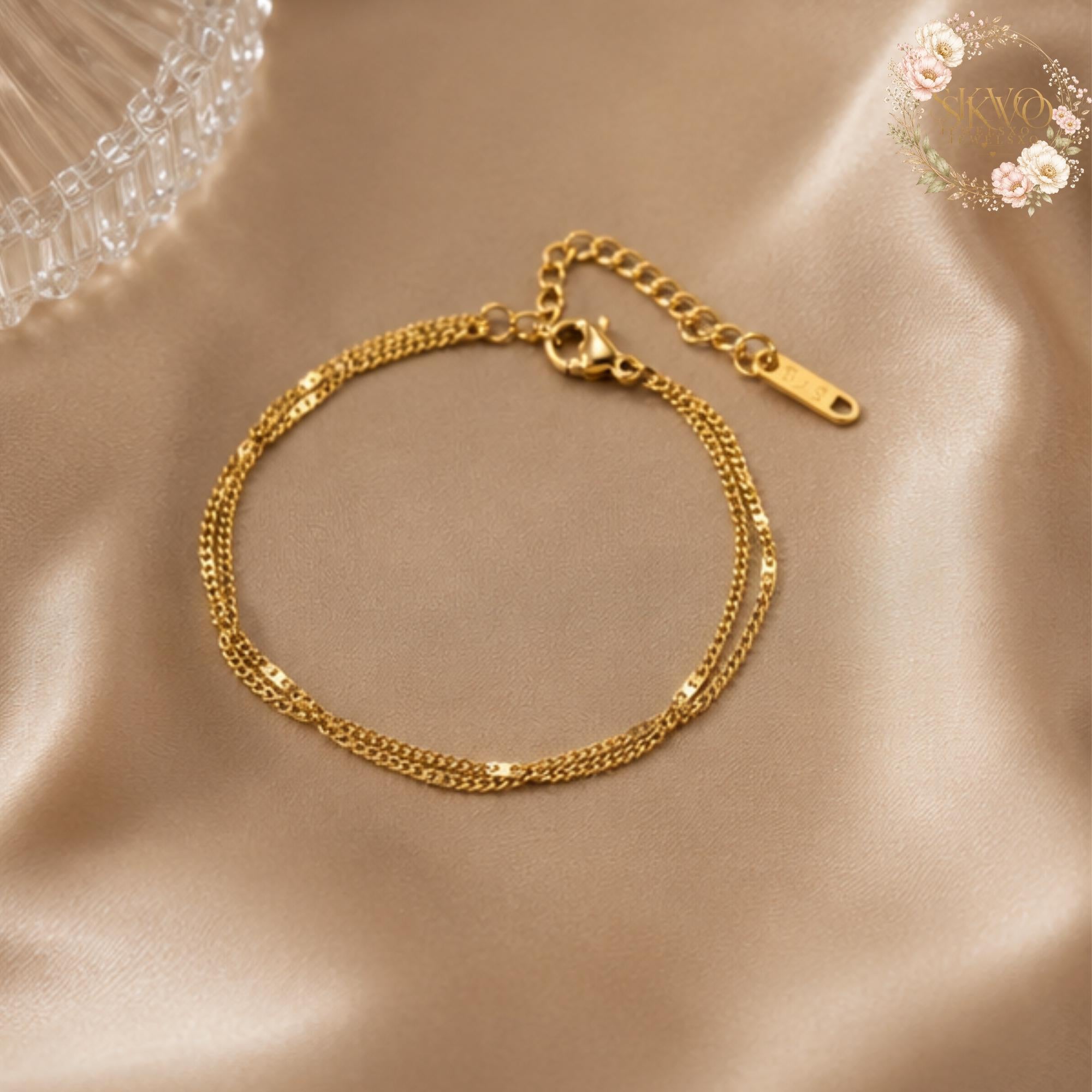 Gold Plated Chain Bracelet, Dainty Jewelry for Her, Gift for Birthday or Mothers Day, Elegant Romantic Accessory