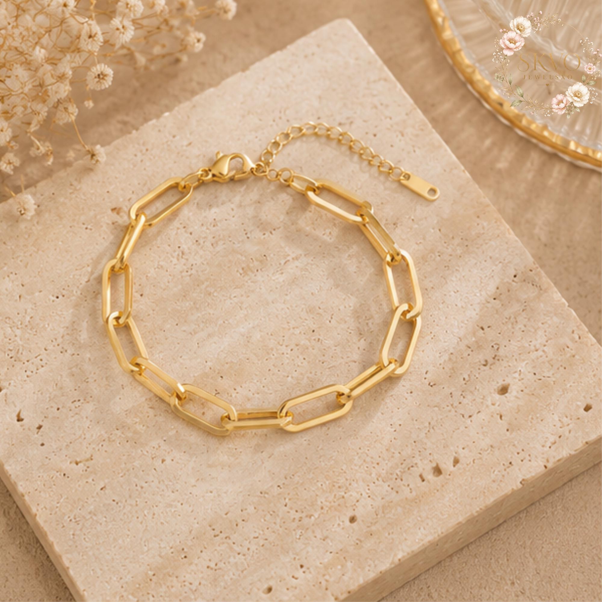 Gold Paperclip Bracelet, Delicate Gold Bracelet, Adjustable Summer Jewelry, Boho Beach Bracelet, Gift for Her, Minimalist Gold Bracelet