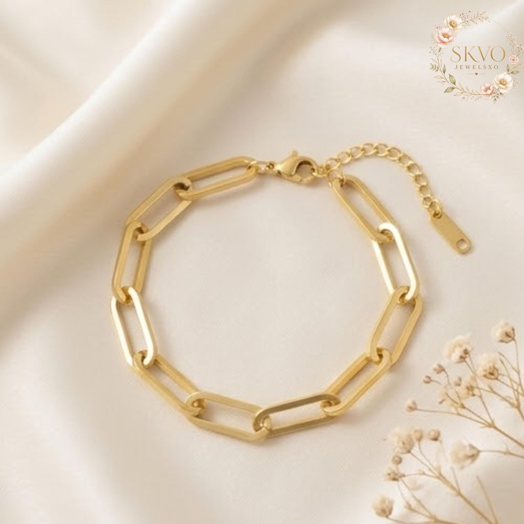 Gold Paperclip Bracelet, Delicate Gold Bracelet, Adjustable Summer Jewelry, Boho Beach Bracelet, Gift for Her, Minimalist Gold Bracelet