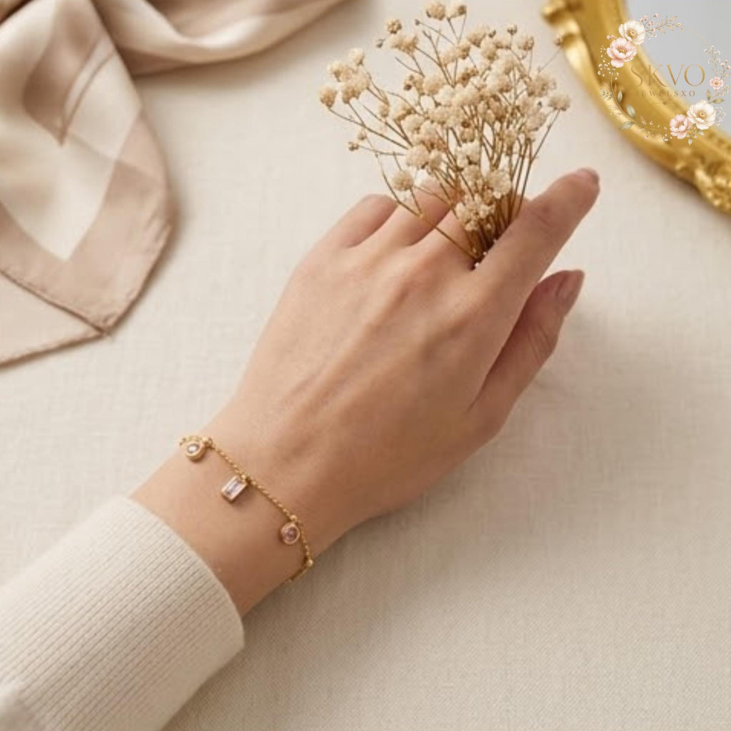 Gold Bracelet With Cubic Zirconia and Chain Design, Minimalist Jewelry, Dainty Gift for Women, Everyday Acessories, Elegant Bridal Jewelry