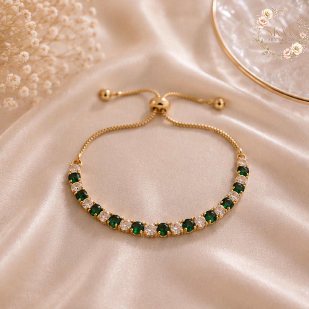 Emerald and Gold Beaded Adjustable Bracelet, Elegant Green Stone Jewelry, Gift for Her, Bridal Accessory, Layered Summer Bracelet