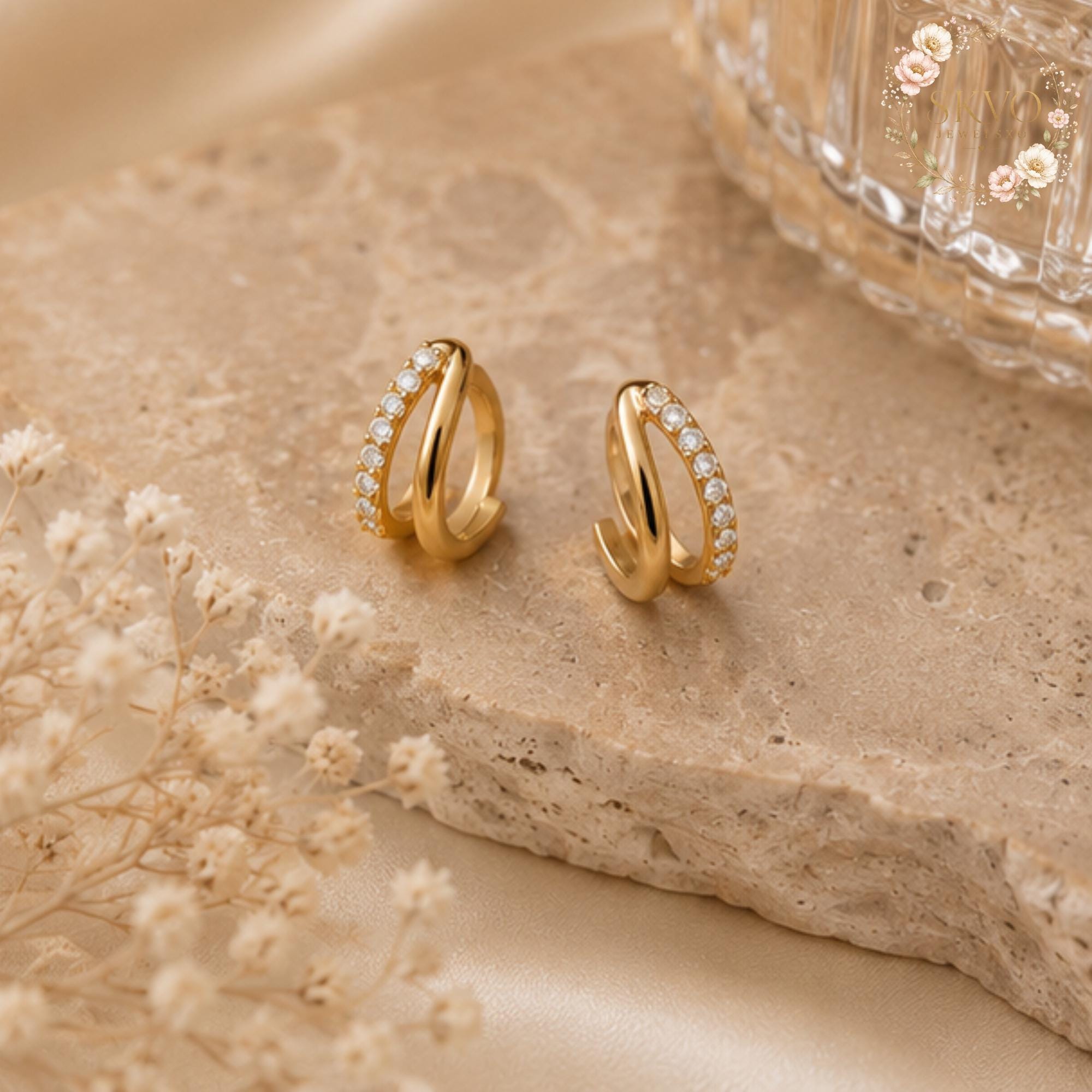 Gold Ear Cuff Earrings, Dainty Huggie Ear Cuffs, Minimalist Gold Earrings, No Piercing Ear Cuff, Stackable Ear Jewelry Gift