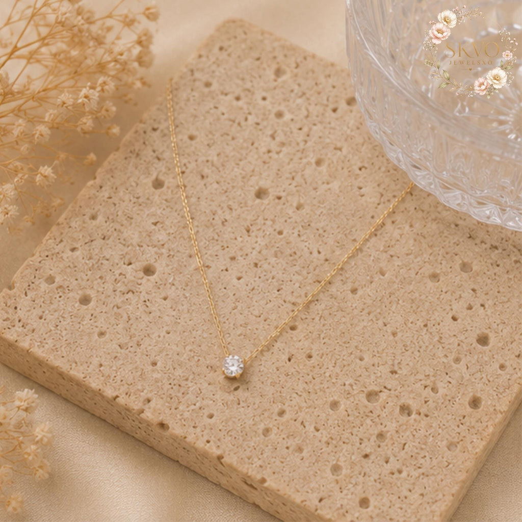 Dainty Solitaire Necklace, Gold Crystal Pendant Necklace, Minimalist Gold Necklace, Everyday Jewelry Gift for Her