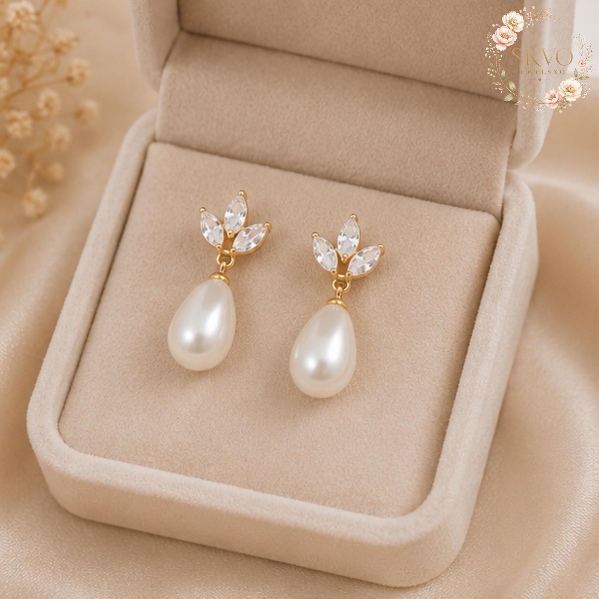 Pearl Drop Earrings, Gold Pearl Earrings, Bridal Pearl Earrings, Dainty Wedding Earrings, Elegant Gift for Her
